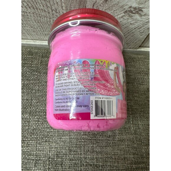 Compound Kings Fluffy Clouds Berry Cake Scented Slime - Picture 4 of 5